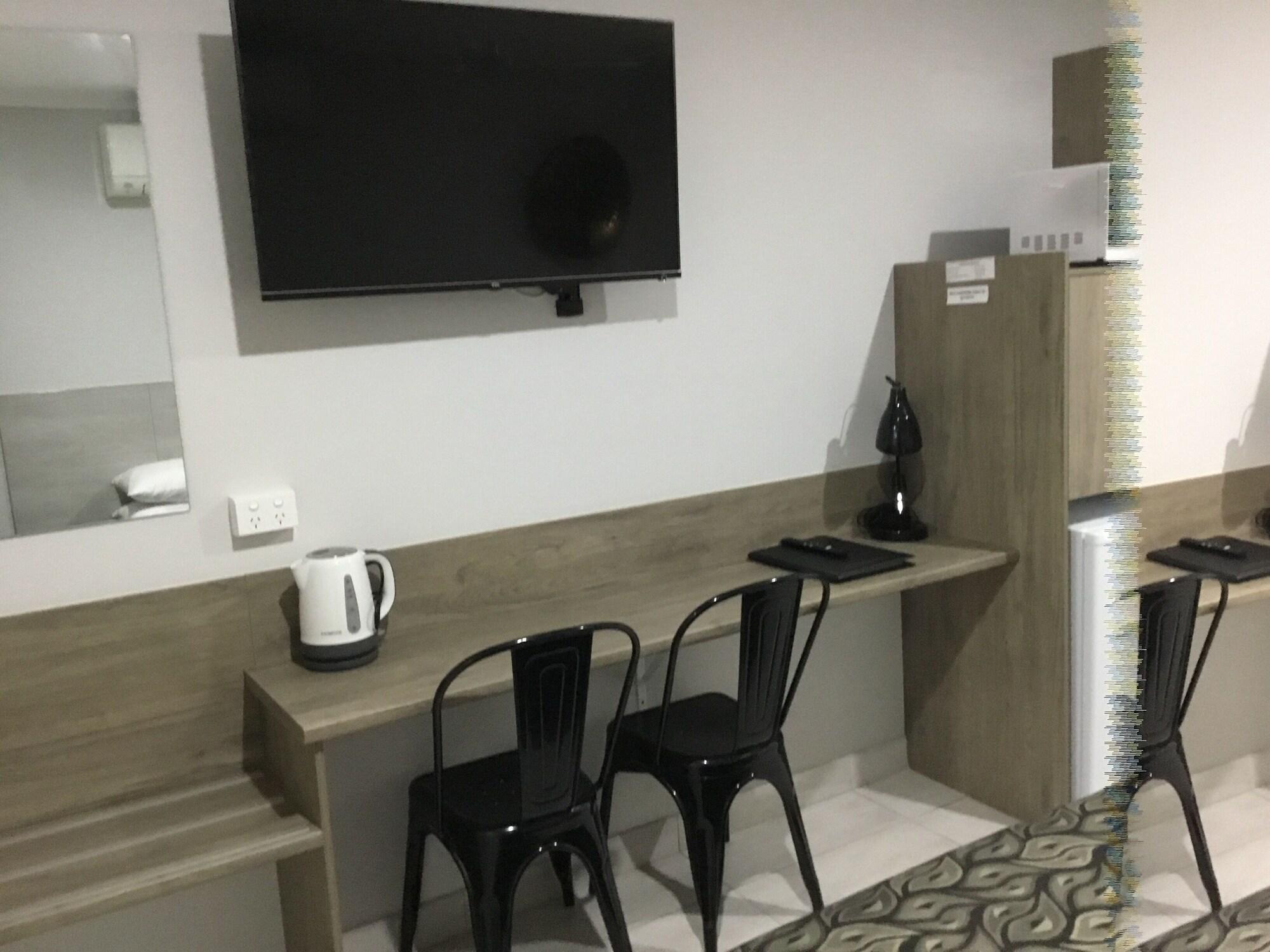 Golden Palms Motor Inn Bundaberg Esterno foto