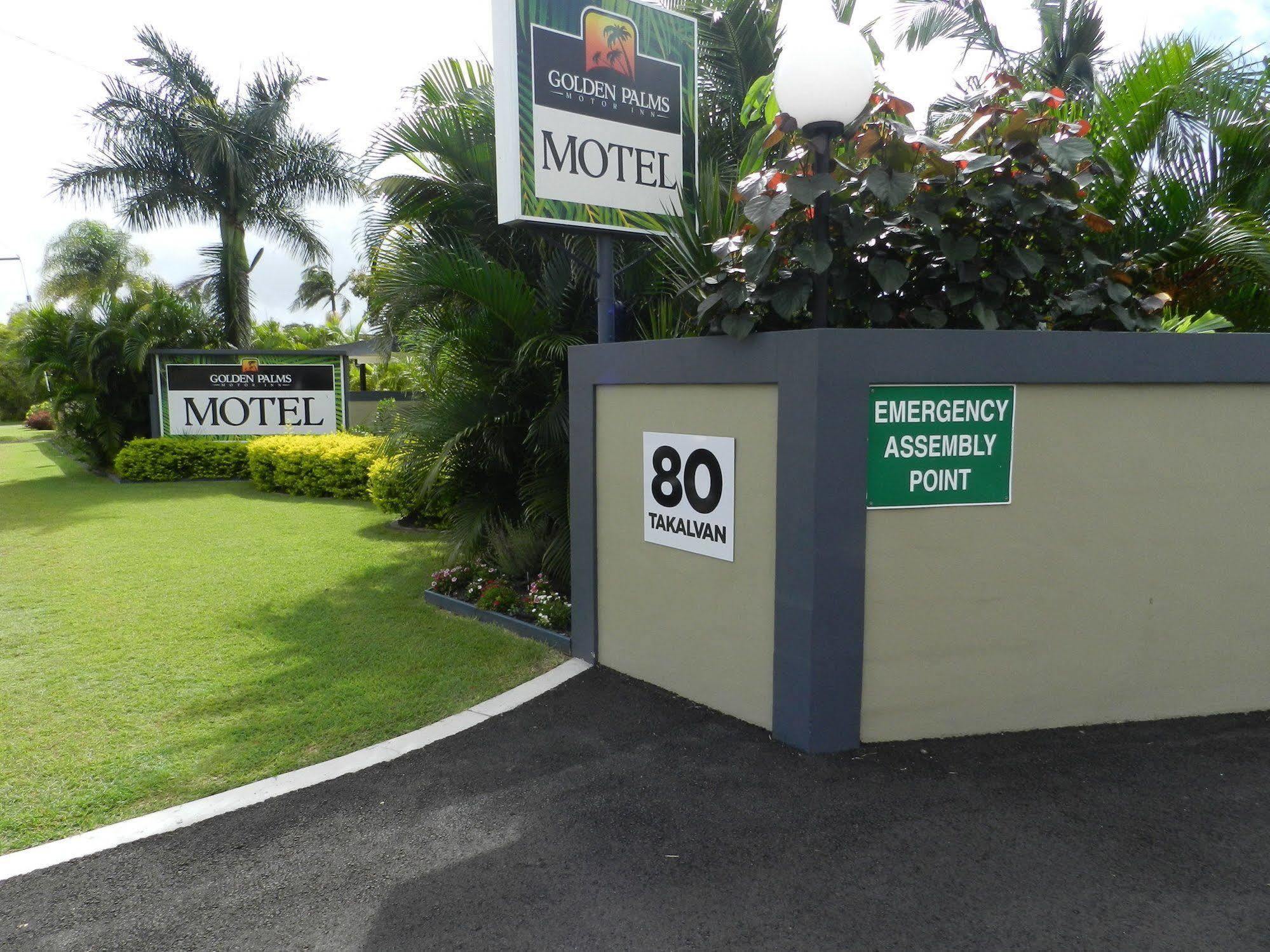 Golden Palms Motor Inn Bundaberg Esterno foto